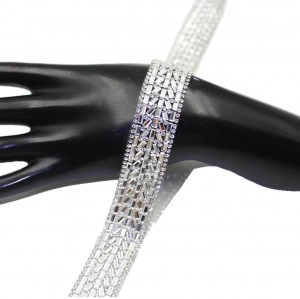 Heat-Sticking Strip with Rhinestones and Mirror Crystals