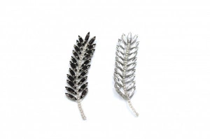Leaf Shaped Thermo Adhesive Crystals Appliques