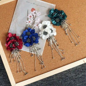 3D Flower with Fringed Beads, 6x15.5 cm