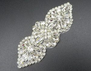 Accessories with glass crystals - 9x4 cm