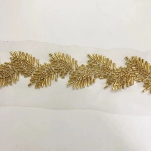 Beaded Leaves Pasmanterie Band, Golden, 4.2 cm