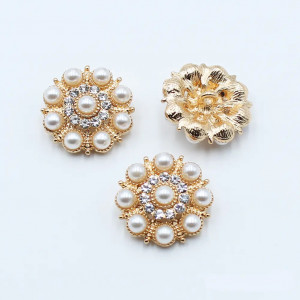 Pearl and Strass Buttons, Gold, 20mm (5 pieces/set) - Img 2