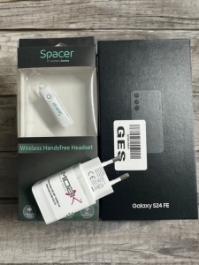 Telefon Galaxy S24 FE + cadou Casca Spacer wireless + Incarcator retea USB A CADOU