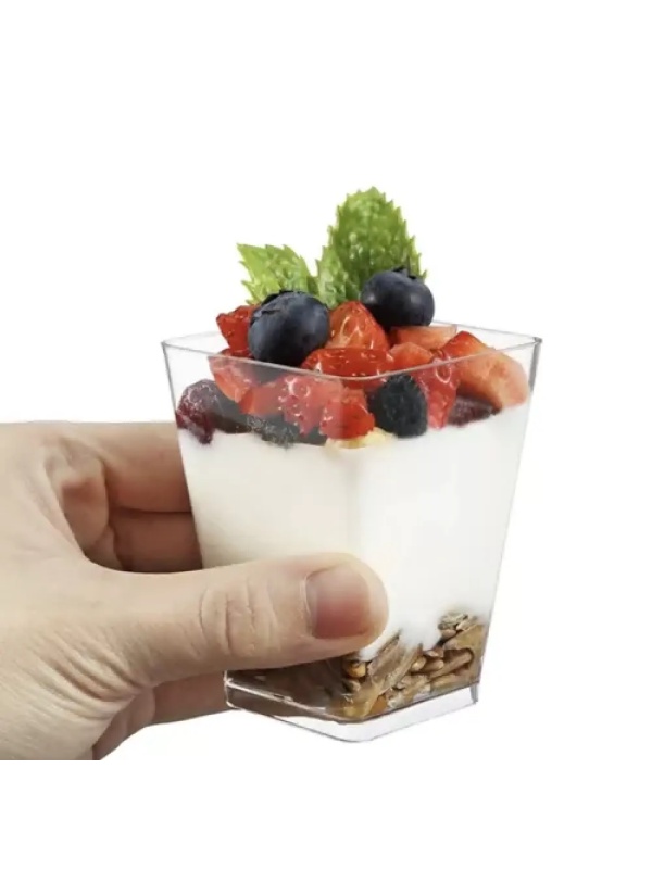 Set 50 cupe pentru desert, tip Piramida, 5.8x5.8x7.4 cm , Transparente