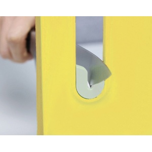Planseta de bucatarie cu picioare antialunecare si sistem de ascutit cutite, Galben