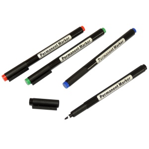 Set 4 bucati, Marker permanent, subtire, varf rotund, 4 culori