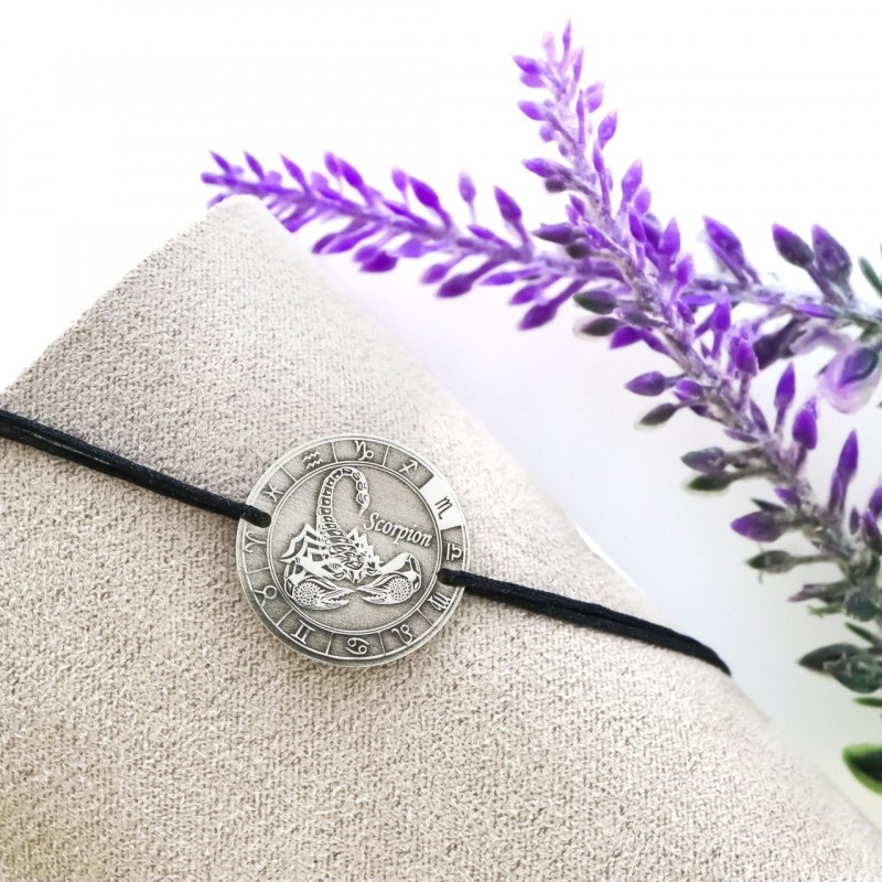 Bijuterii inspirate de zodiac – cum alegi bijuteria perfectă pentru zodia ta