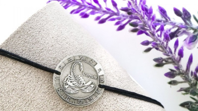 Bijuterii inspirate de zodiac – cum alegi bijuteria perfectă pentru zodia ta