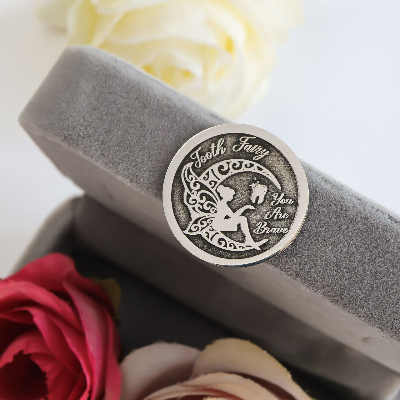 Moneda din argint 2cm - tooth fairy
