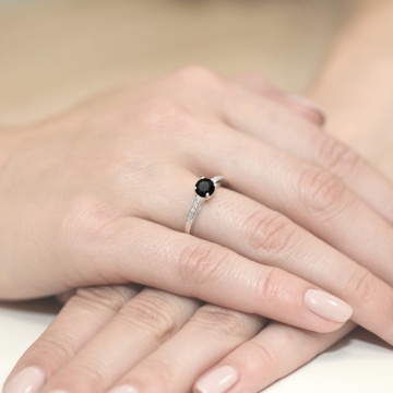Inel Aur 9K cu Diamante Naturale Albe si Negre 0.55 ct - Img 8