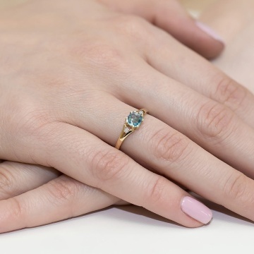 Inel Aur 14K cu Topaz Swiss 0.70 ct si Diamante Naturale 0.03 ct - Img 3