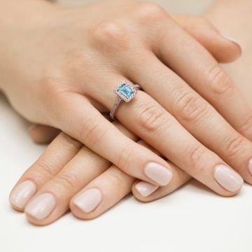 Inel Aur 14K cu Topaz Swiss 0.65 ct si Diamante Naturale 0.22 ct - Img 8