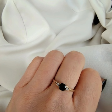 Inel Aur 8K cu Piatră Neagră Elegantă - Img 5