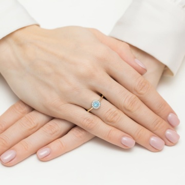 Inel Aur 9K cu Topaz Swiss 0.25 ct si Diamante Naturale 0.10 ct - Img 4