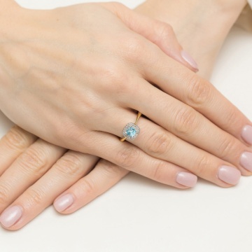 Inel Aur 9K cu Topaz Swiss 0.70 ct si Diamante Naturale 0.10 ct - Img 4