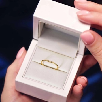Inel Delicat Aur 8K cu Zirconiu - Eleganță Subtilă - Img 2