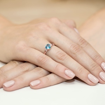 Inel Aur 14K cu Topaz Swiss 1.10 ct si Diamante Naturale 0.01 ct - Img 11