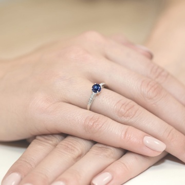 Inel Aur 9K cu Safir 0.50 ct si Diamante Naturale 0.05 ct - Img 8