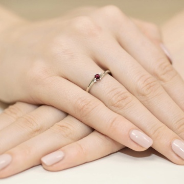 Inel Aur 14K cu Rubin 0.30 ct si Diamante Naturale 0.03 ct - Img 8