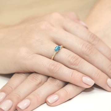 Inel Aur 9K cu Topaz Swiss 0.50 ct si Diamante Naturale 0.03 ct - Img 4