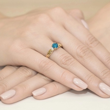 Inel Aur 14K cu Topaz London Blue 0.50 ct si Diamante Naturale 0.02 ct - Img 4