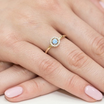 Inel Aur 9K cu Topaz Swiss 0.15 ct si Diamante Naturale 0.08 ct - Img 4