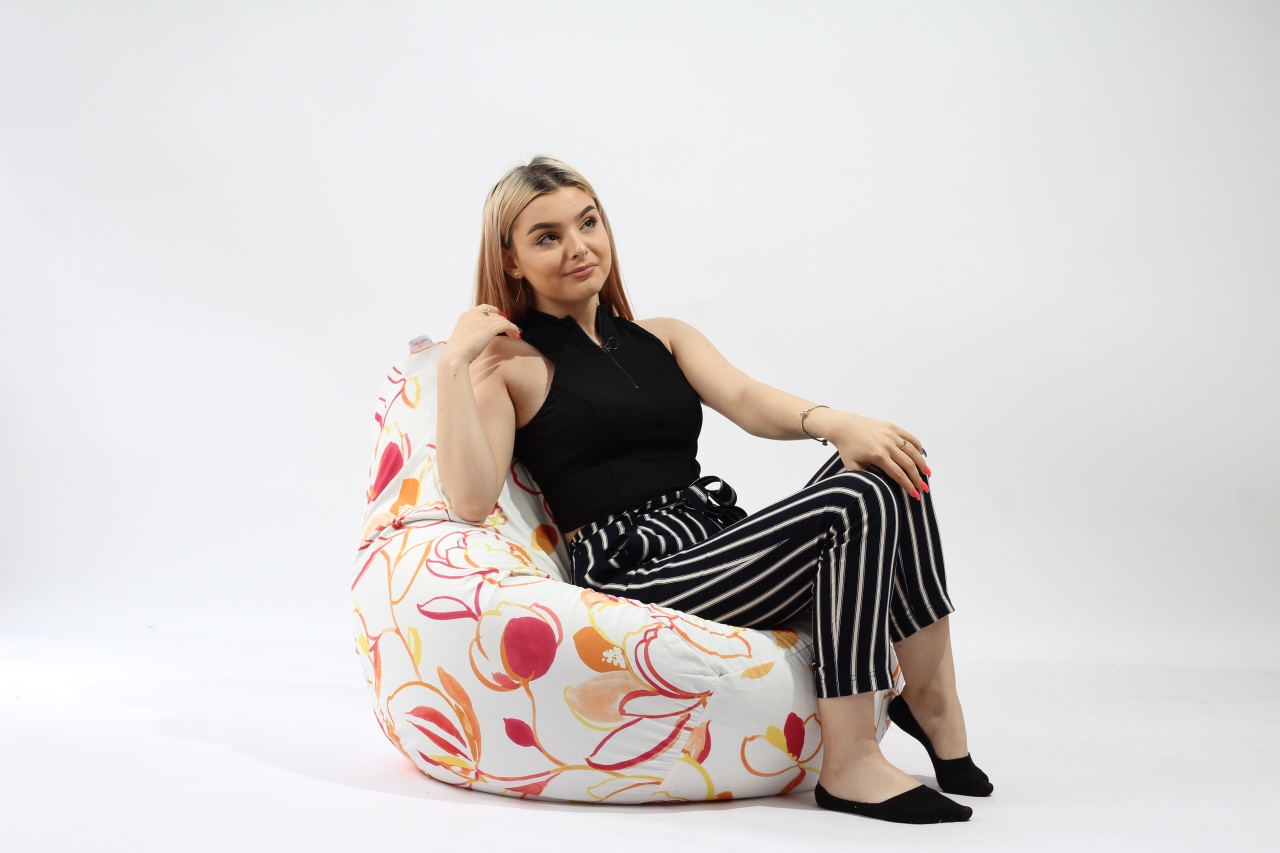 Fotoliu Nirvana Hobbit Pufrelax, Material Textil - Lively Blossom - imagine 6