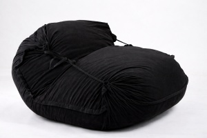 Fotoliu tip Perna Magic Pillow XXL, Material Textil - Black Velvet
