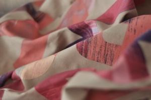 Set Fotoliu Matusalem cu Otoman (suport picioare) si Perna, Material Textil - Crimson - Img 3