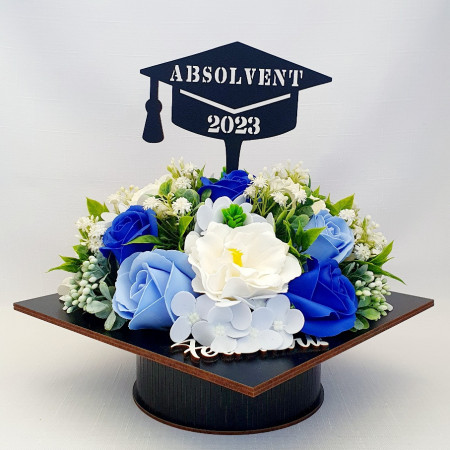 Aranjament floral "Absolvent 2023"- albastru/crem (cod 1873)