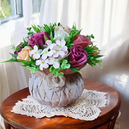 Cos rustic cu flori de sapun (cod 2111)
