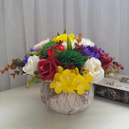 Aranjament flori de sapun- cos rustic (cod 1172)