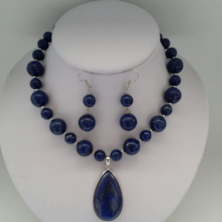 Set din margele de lapis lazuli si pandantiv lapis lazuli