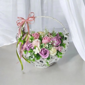 Aranjament de 8 Martie cu flori de sapun (cod 2210)poza171