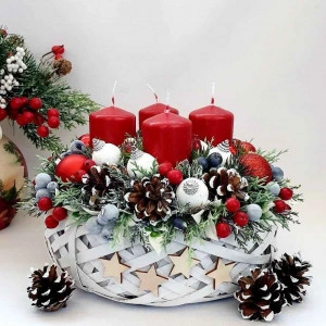Aranjament de Advent - cos de ratan-rosu/alb/bleumarin(cod 1982)poza 2
