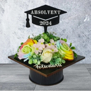 Aranjament floral "Absolvent 2024"-multicolor (cod 2077).2