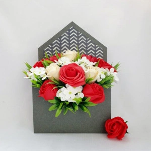 Aranjament floral-cutie plic (cod 1605)-4