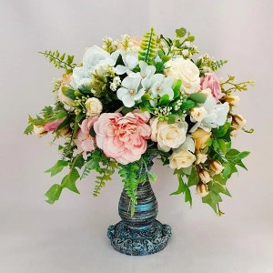 Aranjament floral din trandafiri cod 17004