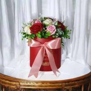 Aranjament pentru 8 Martie- "For You" (cod 2202)
