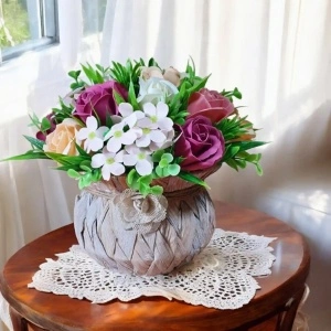 Cos rustic cu flori de sapun (cod 2111)