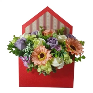 Aranjament floral-cutie plic (cod 2233)poza 6