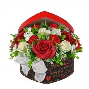 Aranjament flori de sapun in cutie "Valentine's Day"-(cod 2026)