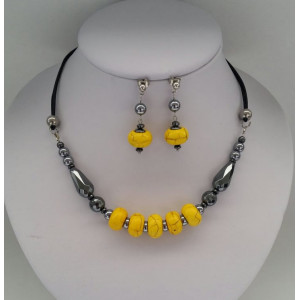 Set din howlite abacus galben si hematit, pe snur de piele - Img 3