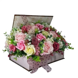 Aranjament cu trandafiri de sapun -cutie carte (cod 2267)poza1005