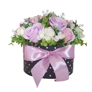 Aranjament din flori de sapun -cutie rotunda (cod 2226)ppoza101