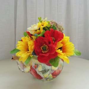 Aranjament floral din maci si floarea soarelui- ceainic (cod 1174) - Img 2