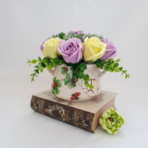 Aranjament floral-lila si galben "Trifoi si buburuze" (cod 1486) 3005
