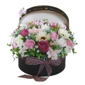 Aranjament floral 'Sweet heart"- cutie neagra (cod 2223)poza105