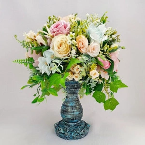 Aranjament floral din trandafiri cod 17006