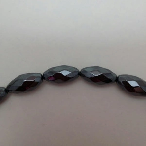 Hematite fatetate, nemagnetice, ovale 8x16 mm